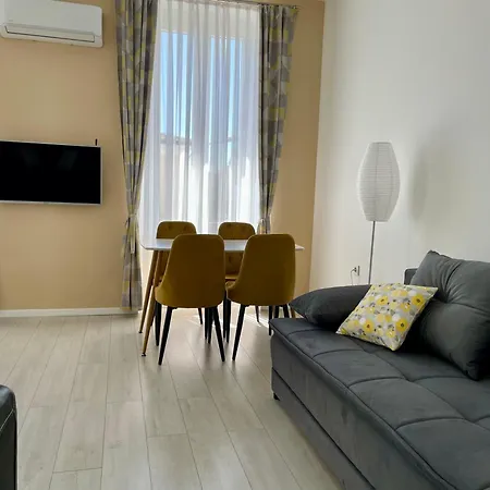 - Centar, Stari Grad * Poreč